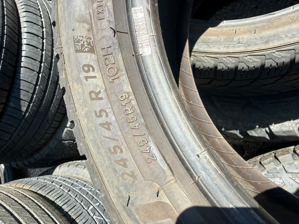 245/45R19 Pair (2 Used Tires) Michelin X-Ice