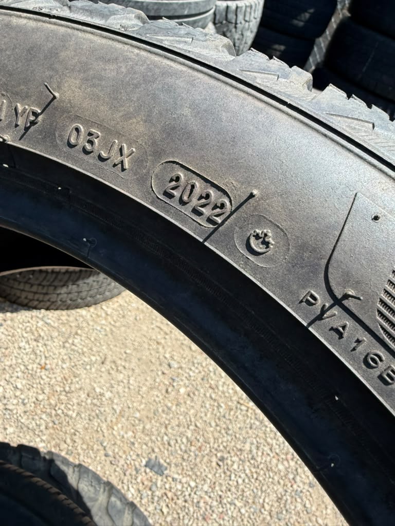 245/45R19 Pair (2 Used Tires) Michelin X-Ice