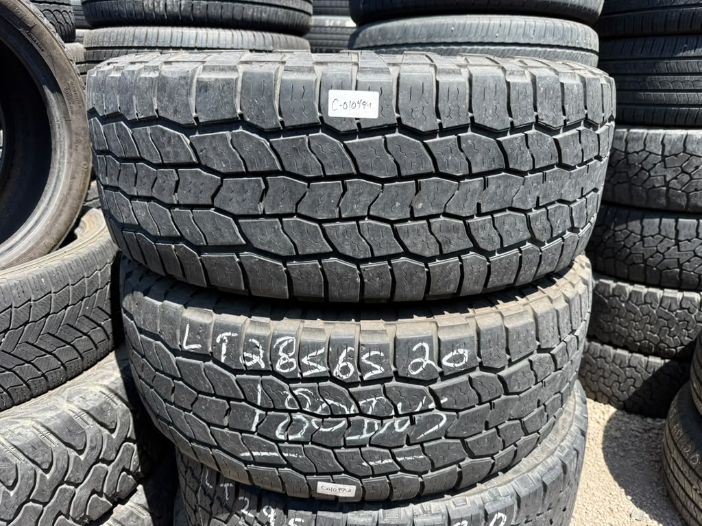 LT285/65R20 Pair (2 Used Tires) Cooper Discoverer AT3