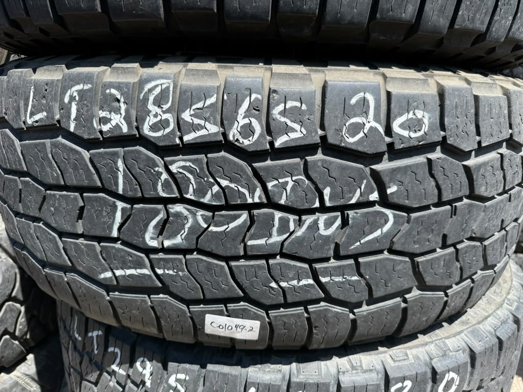LT285/65R20 Pair (2 Used Tires) Cooper Discoverer AT3