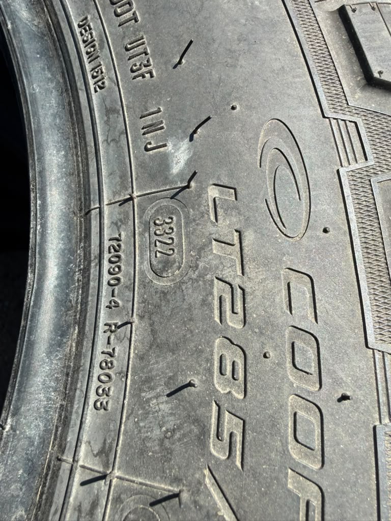 LT285/65R20 Pair (2 Used Tires) Cooper Discoverer AT3