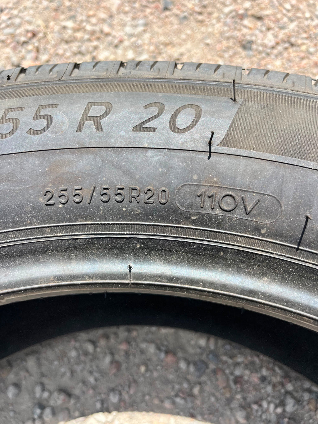 255/55R20 Pair (2 Used Tires) Michelin Primacy