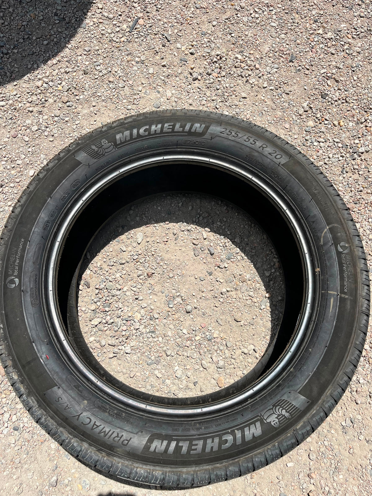 255/55R20 Pair (2 Used Tires) Michelin Primacy