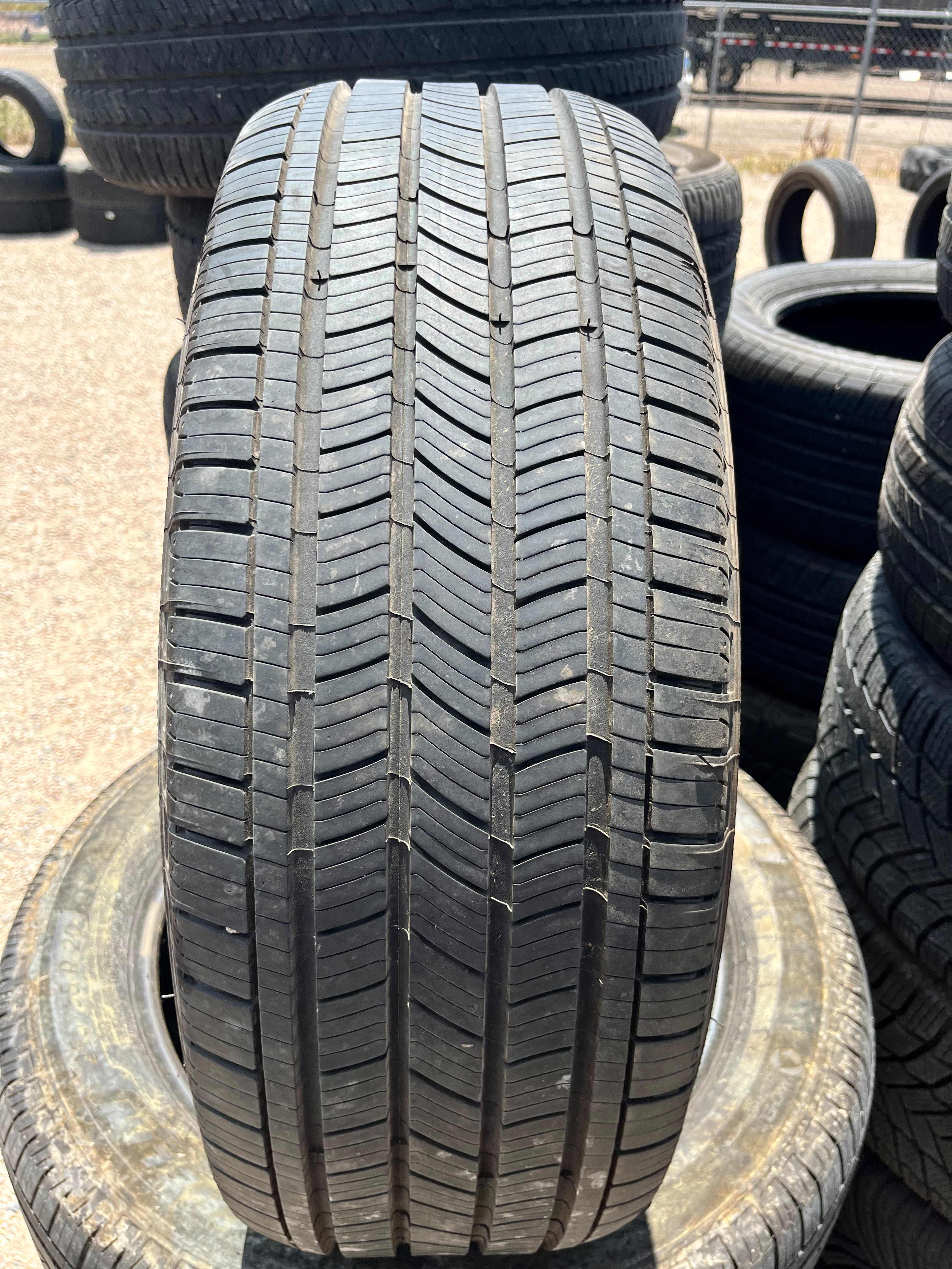 255/55R20 Pair (2 Used Tires) Michelin Primacy