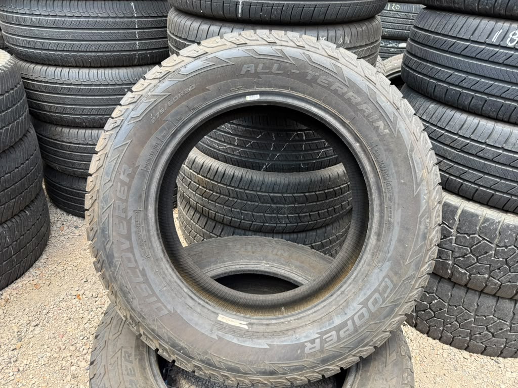 275/60R20 Pair (2 Used Tires) Cooper Discoverer