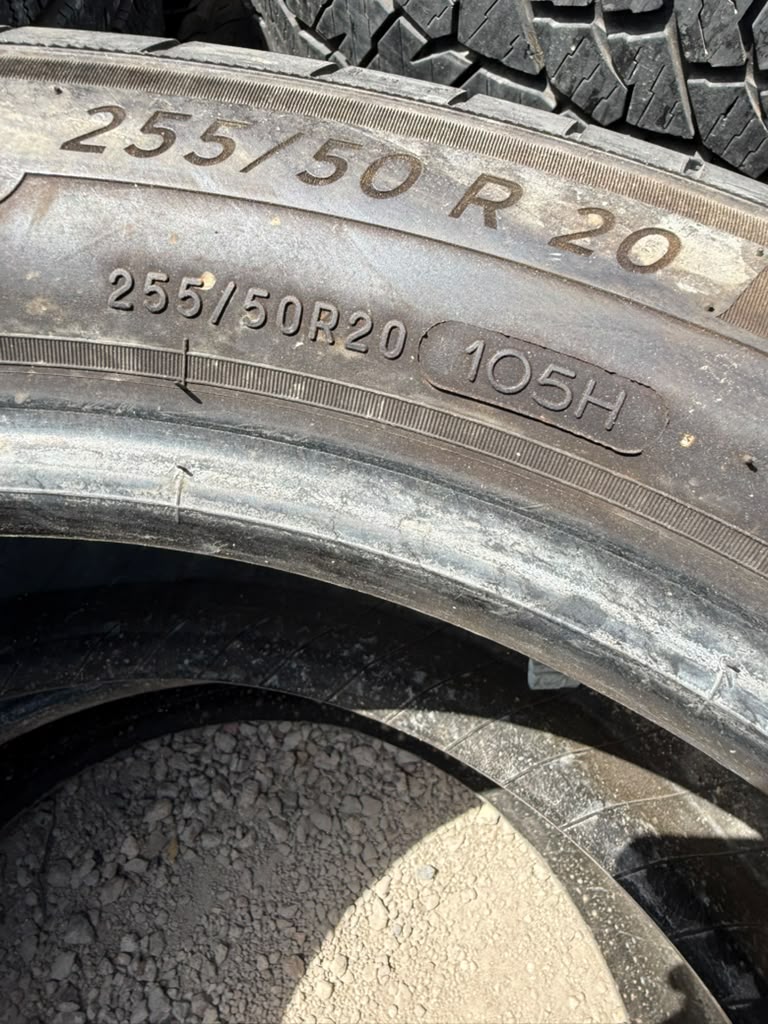 255/50R20 Pair (2 Used Tires) Michelin Primacy Touring