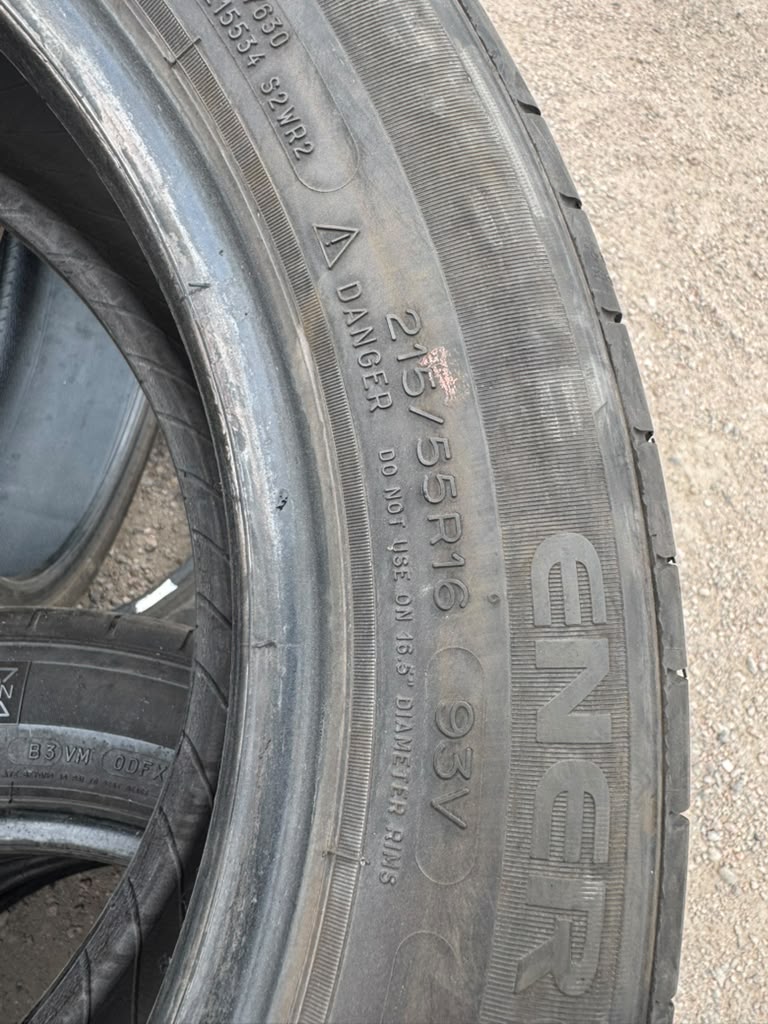 215/55R16 Set (4 Used Tires) Michelin Energy Saver