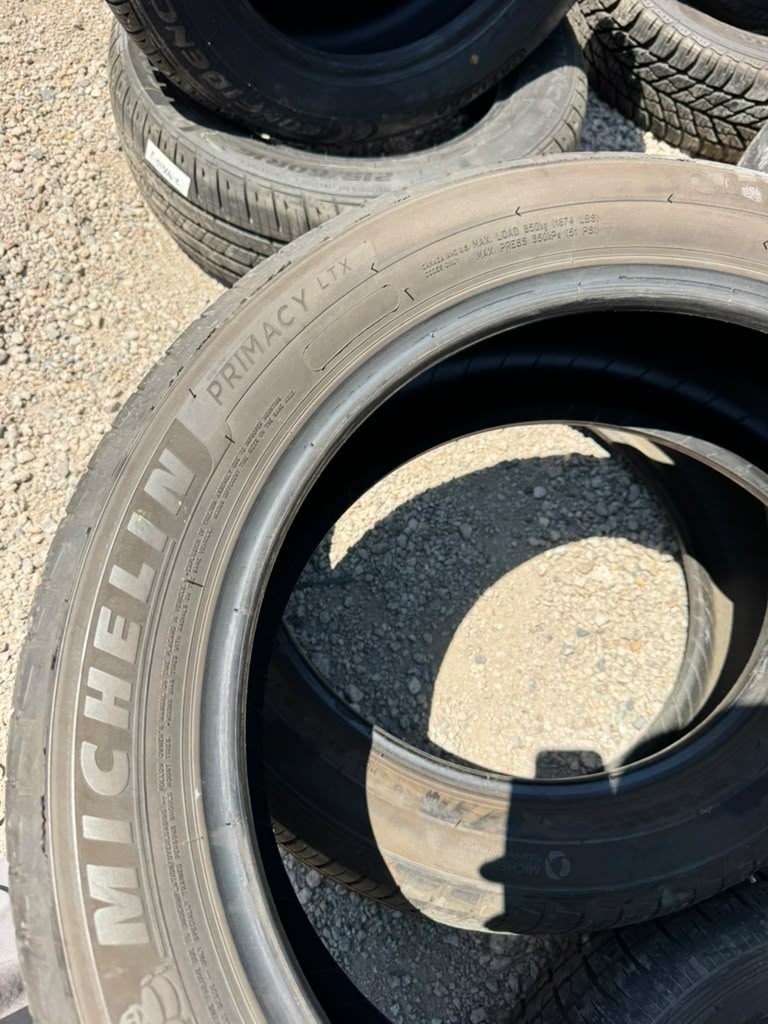 245/50R20 Pair (2 Used Tires) Michelin Primacy LTX