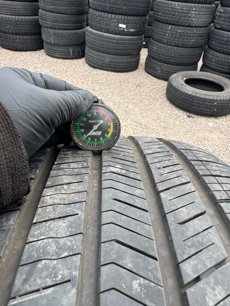 275/45R20 Pair (2 Used Tires) Nexen N5000 Platinum