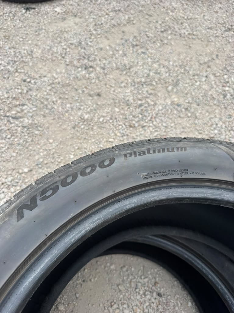 275/45R20 Pair (2 Used Tires) Nexen N5000 Platinum