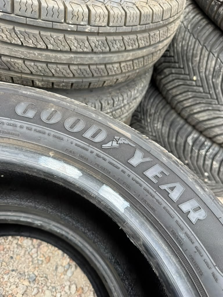 225/55R18 Set (4 Used Tires) Goodyear Assurance