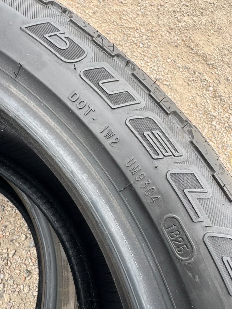 265/50R20 Pair (2 Used Tires) Bridgestone Dueler Ascent
