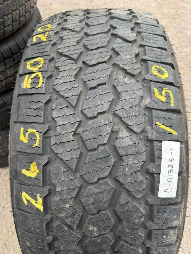 265/50R20 Pair (2 Used Tires) Bridgestone Dueler Ascent