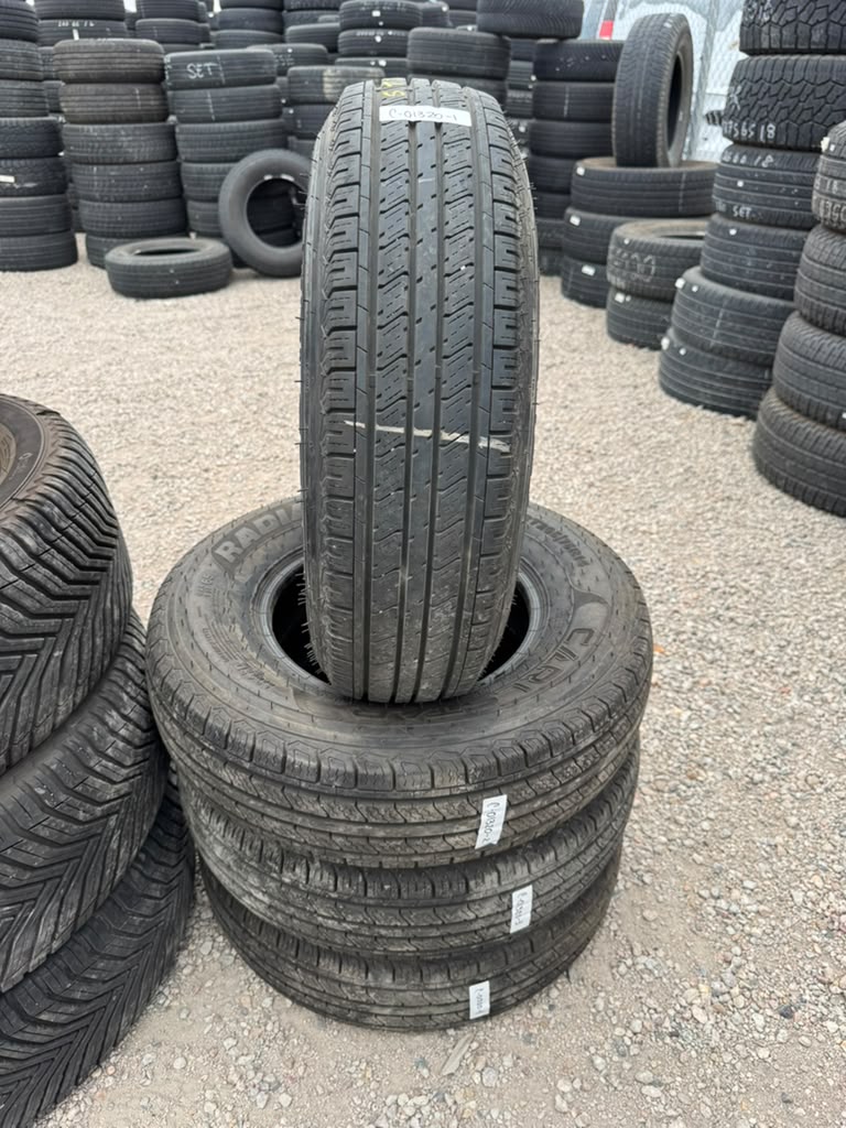 ST205/75R14 Set (4 Used Tires) Carlstar ST