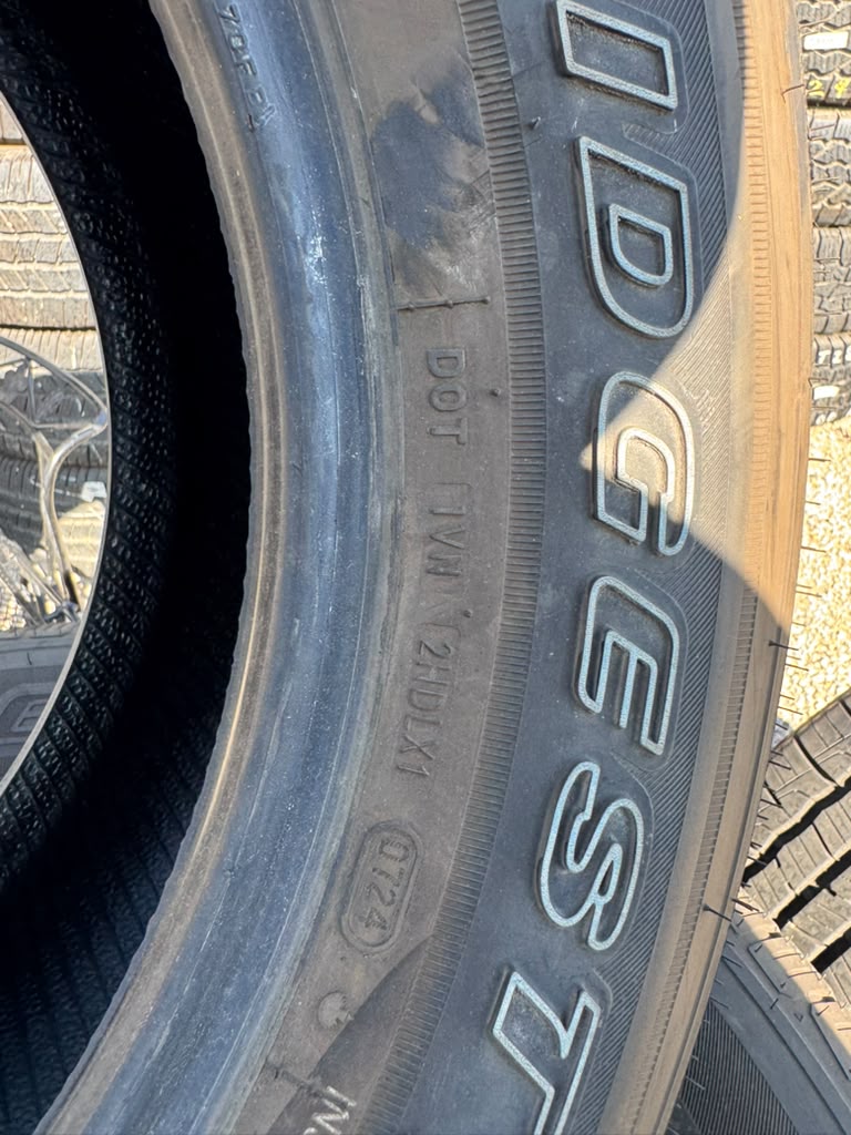265/65R17 Set (4 Used Tires) Bridgestone Dueler LX