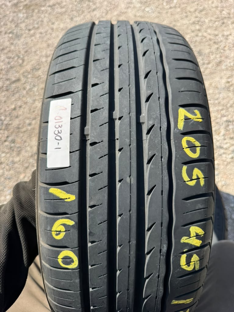 205/45R17 Pair (2 Used Tires) Sailun Atrezzo SVA1