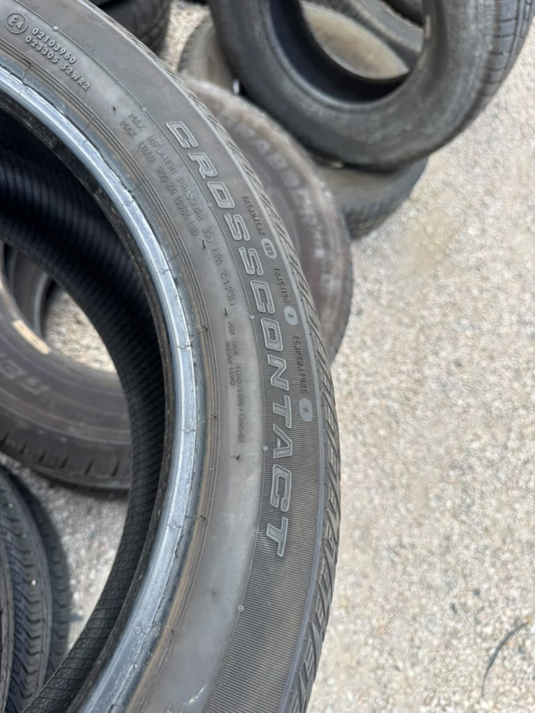 265/45R20 Set (4 Used Tires) Continental Cross Contact LX Sport
