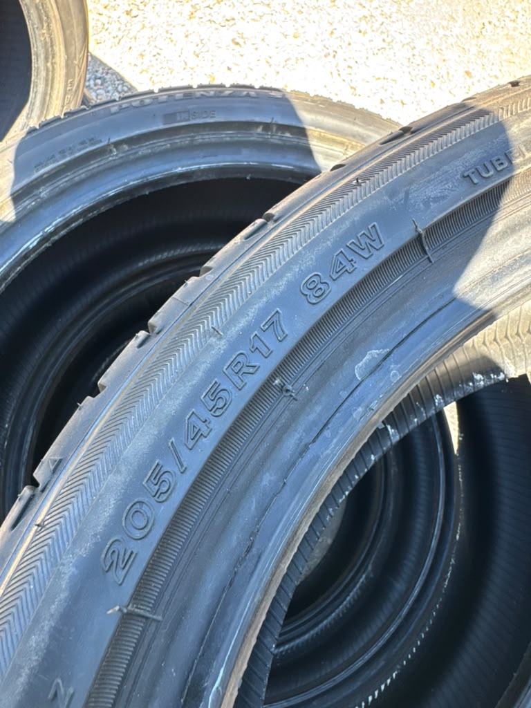 205/45R17 Set (4 Used Tires) Bridgestone Potenza S001