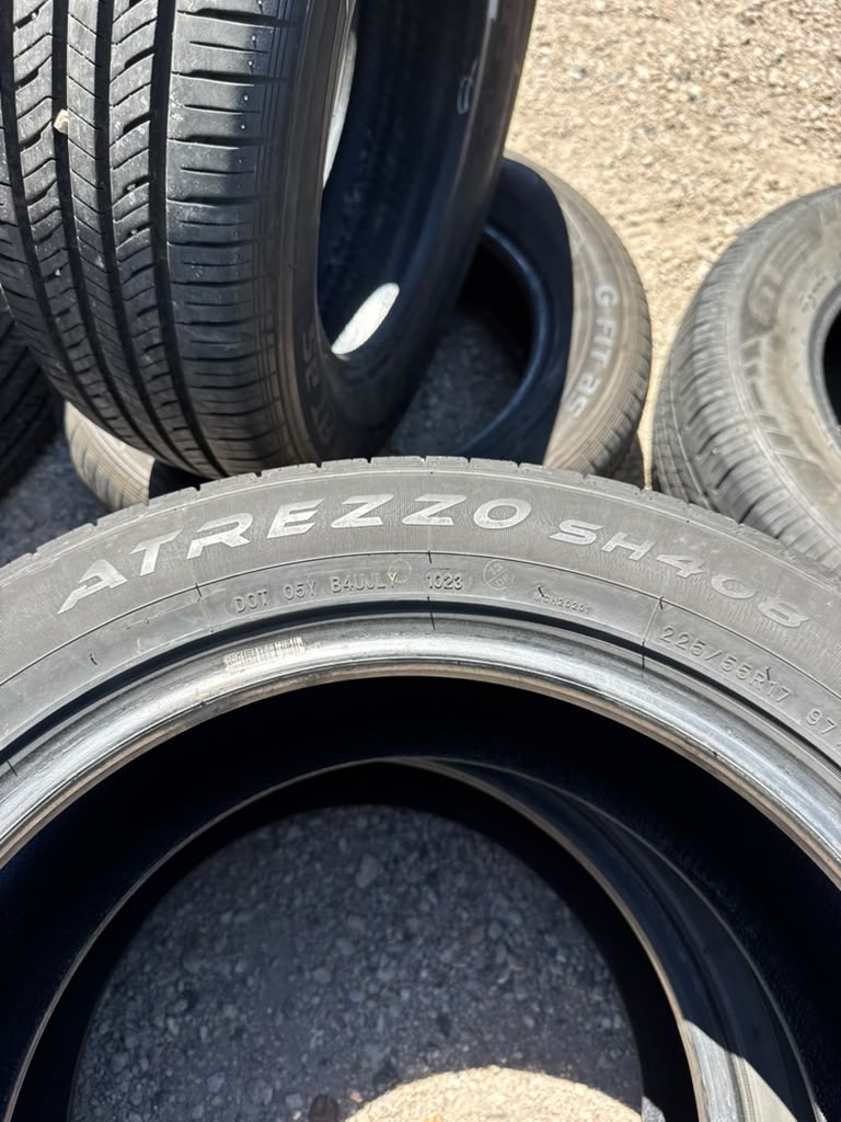 225/55R17 Set (4 Used Tires) Sailun Atrezzo SH408