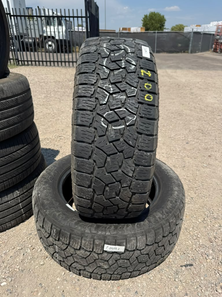 275/55R20 Pair (2 Used Tires) Toyo Open Country