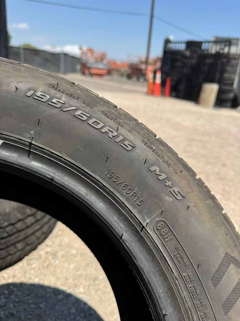 195/60R15 Pair (2 Used Tires) Mastercraft Stratus