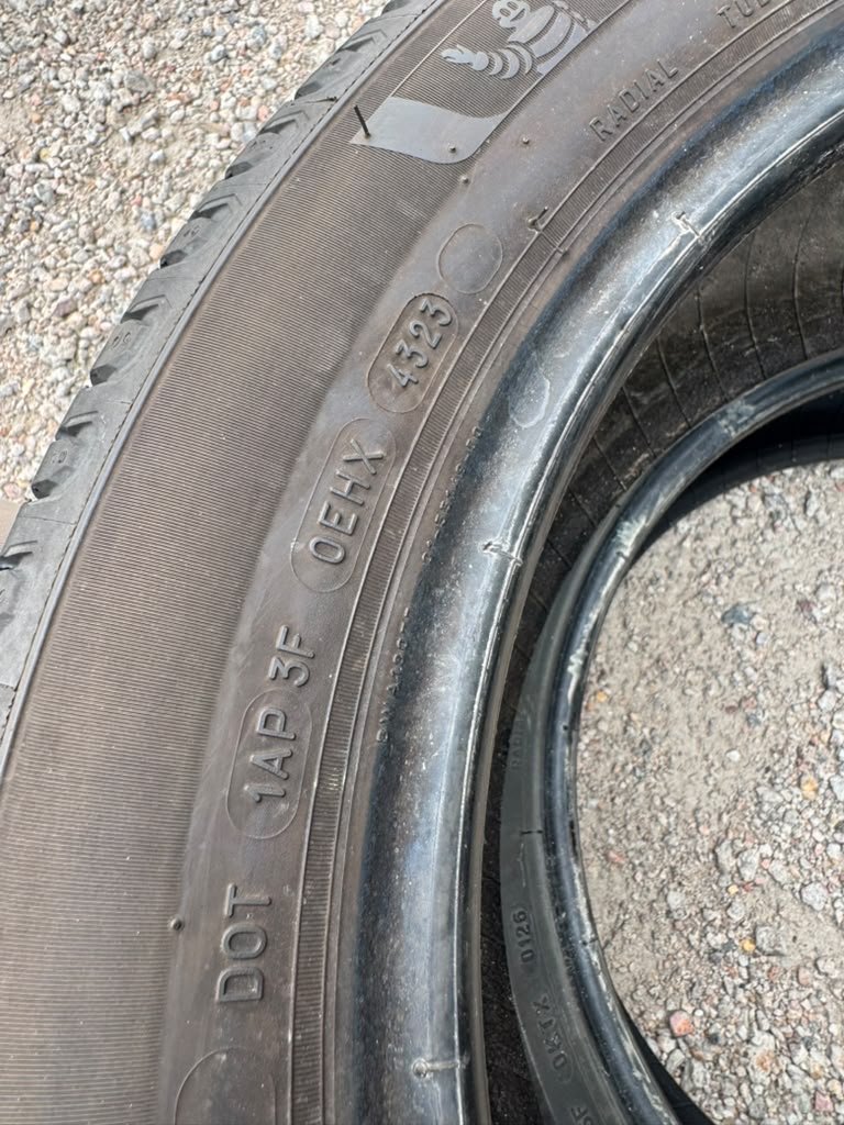 215/55R17 Pair (2 Used Tires) Michelin Defender