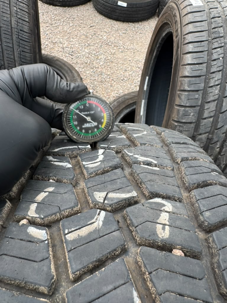 LT265/70R17 Pair (2 Used Tires) Mastercraft Stratus AP