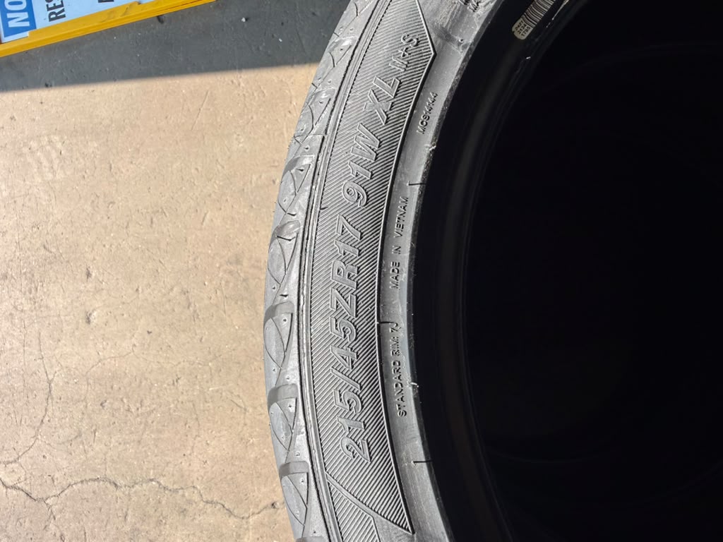 215/45R17 Set (4 Brand New Tires!!) Summit Ultra Max HP