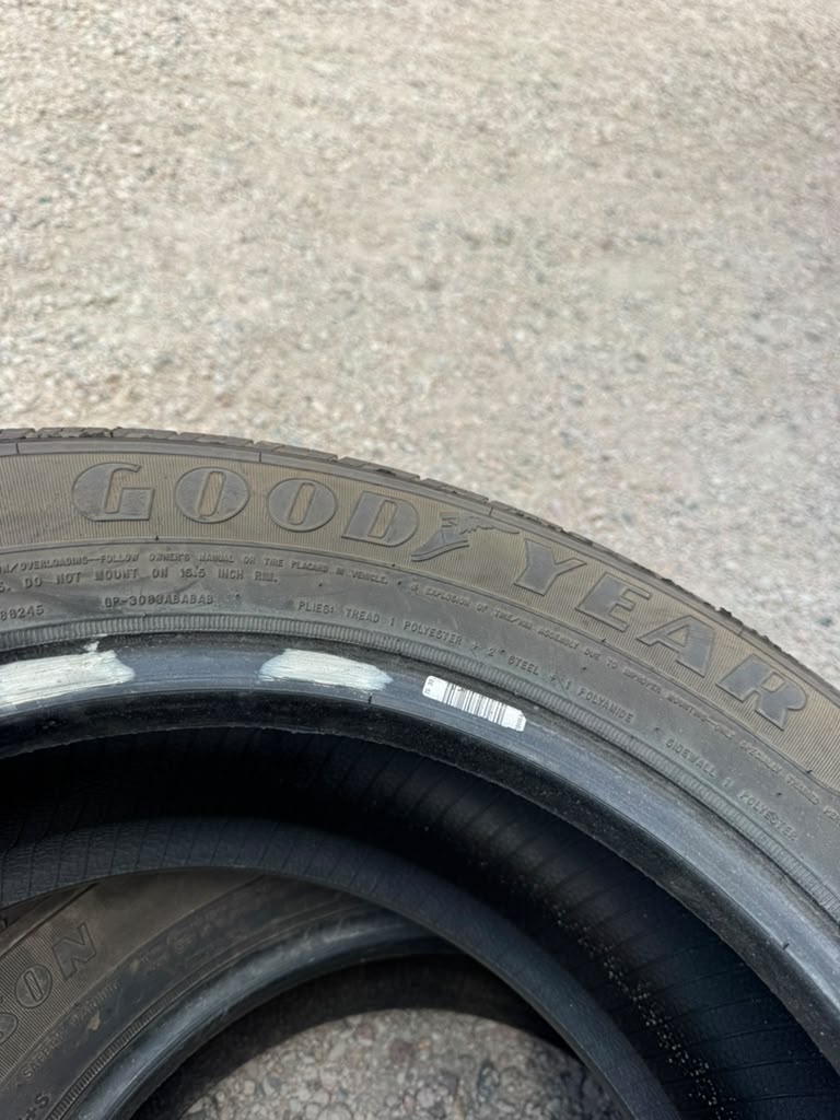 215/60R16 Pair (2 Used Tires) Goodyear Reliant