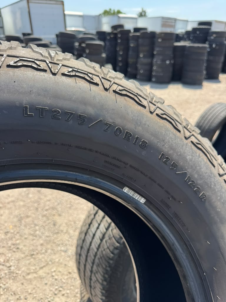 LT275/70R18 Set (4 Used Tires) Kelly Edge