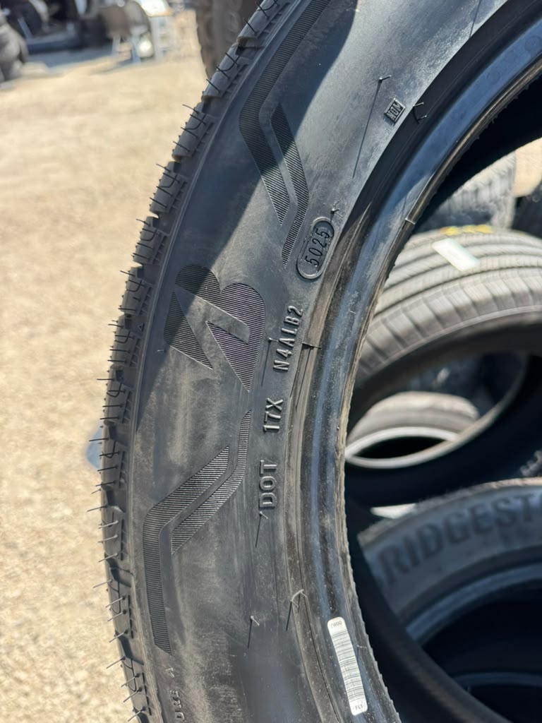 255/50R20 Set (4 Used Tires) Bridgestone Alenza Sport