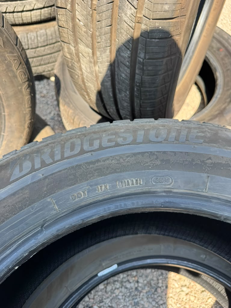 275/55R20 Pair (2 Used Tires) Bridgestone Alenza AS Ultra