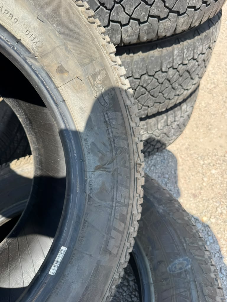 275/65R18 Pair (2 Used Tires) Michelin LTX