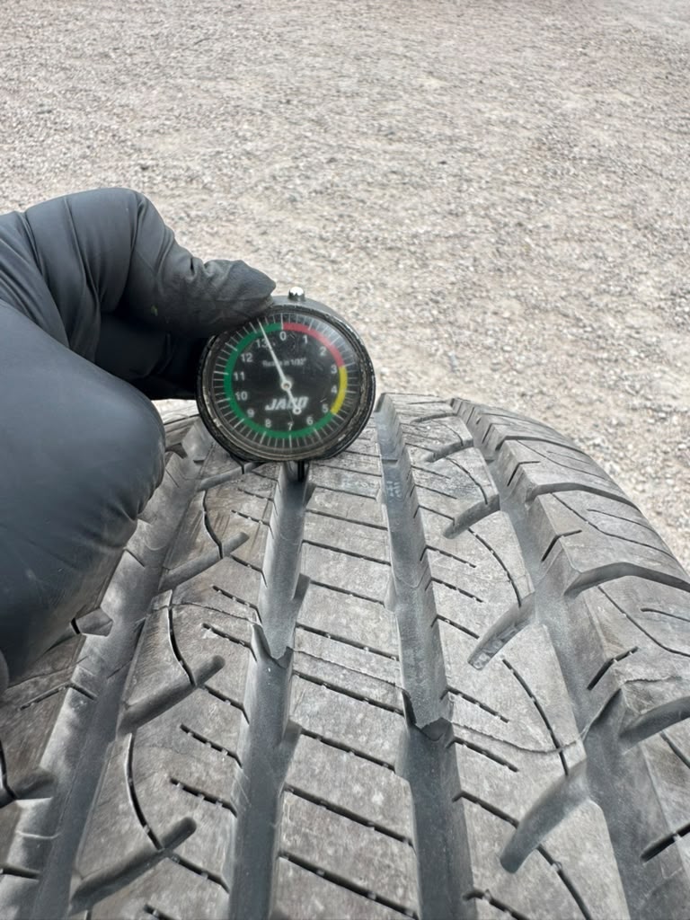 225/65R17 Pair (2 Used Tires) Goodyear Outlast Assurance