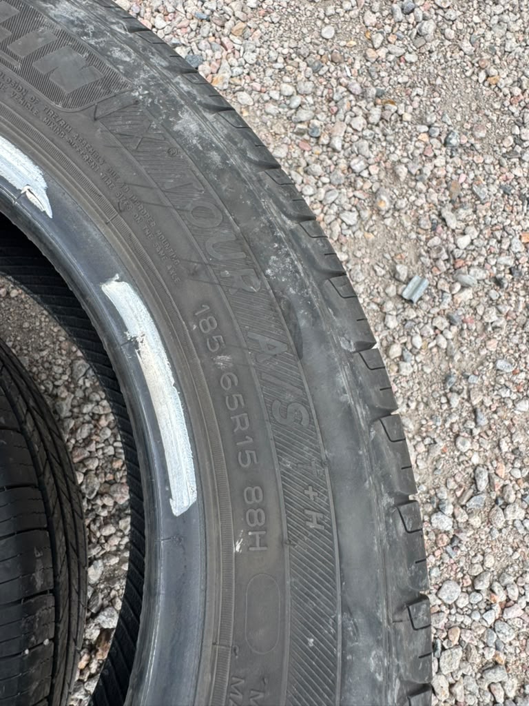 185/65R15 Pair (2 Used Tires) Michelin X Tour