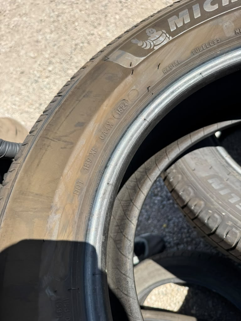 235/60R18 Set (4 Used Tires) Michelin Defender