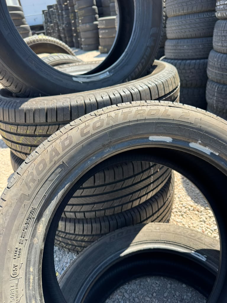 215/50R17 Pair (2 Used Tires) DeanTires Road Control