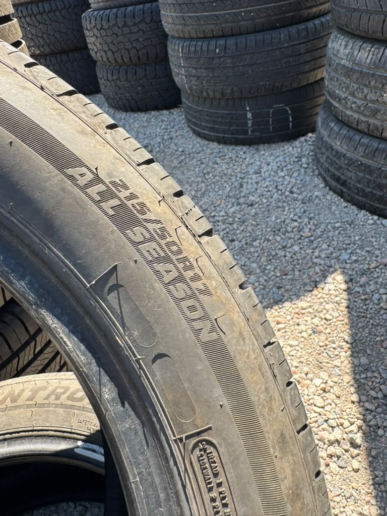 215/50R17 Pair (2 Used Tires) DeanTires Road Control