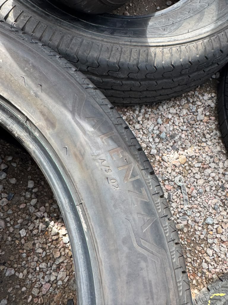 275/50R22  Pair (2 Used Tires) Bridgestone Alenza