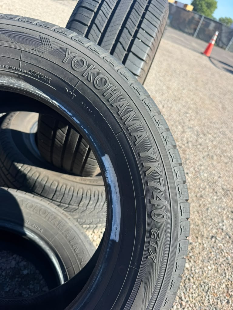 205/65R16 Pair (2 Used Tires) Yokohama Pinza