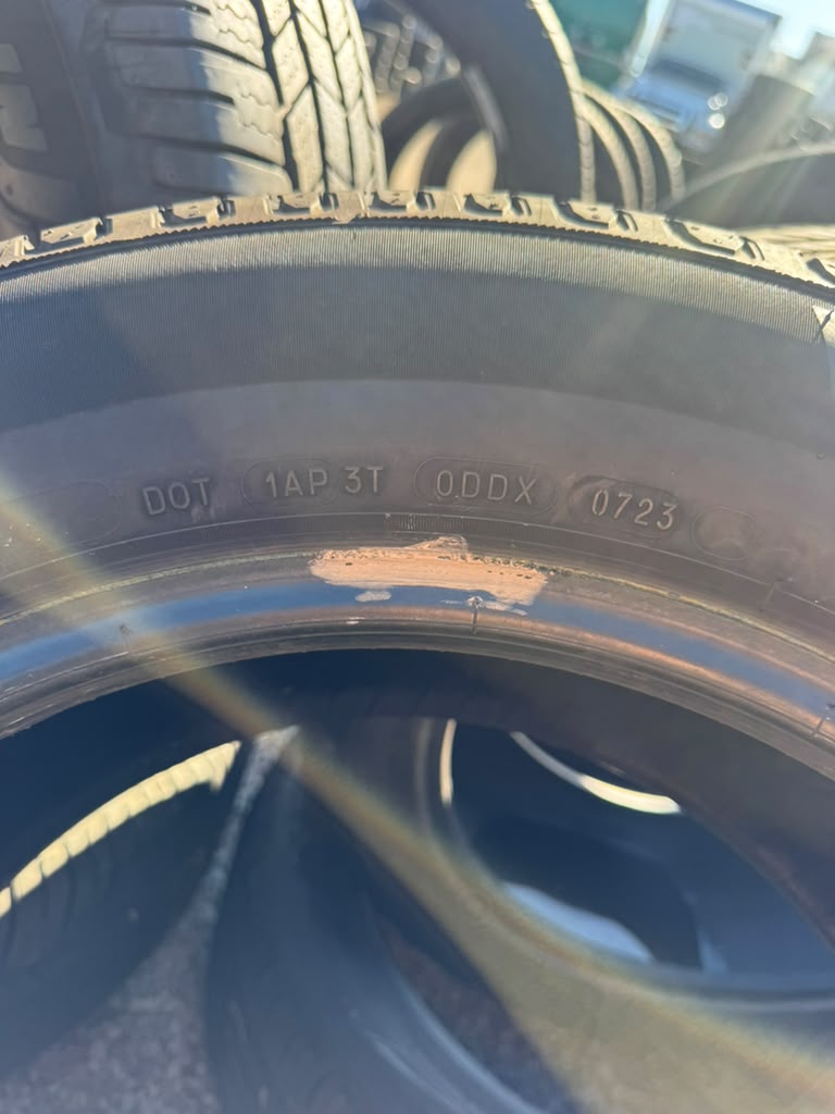 225/65R17 Set (4 Used Tires) Michelin Defender