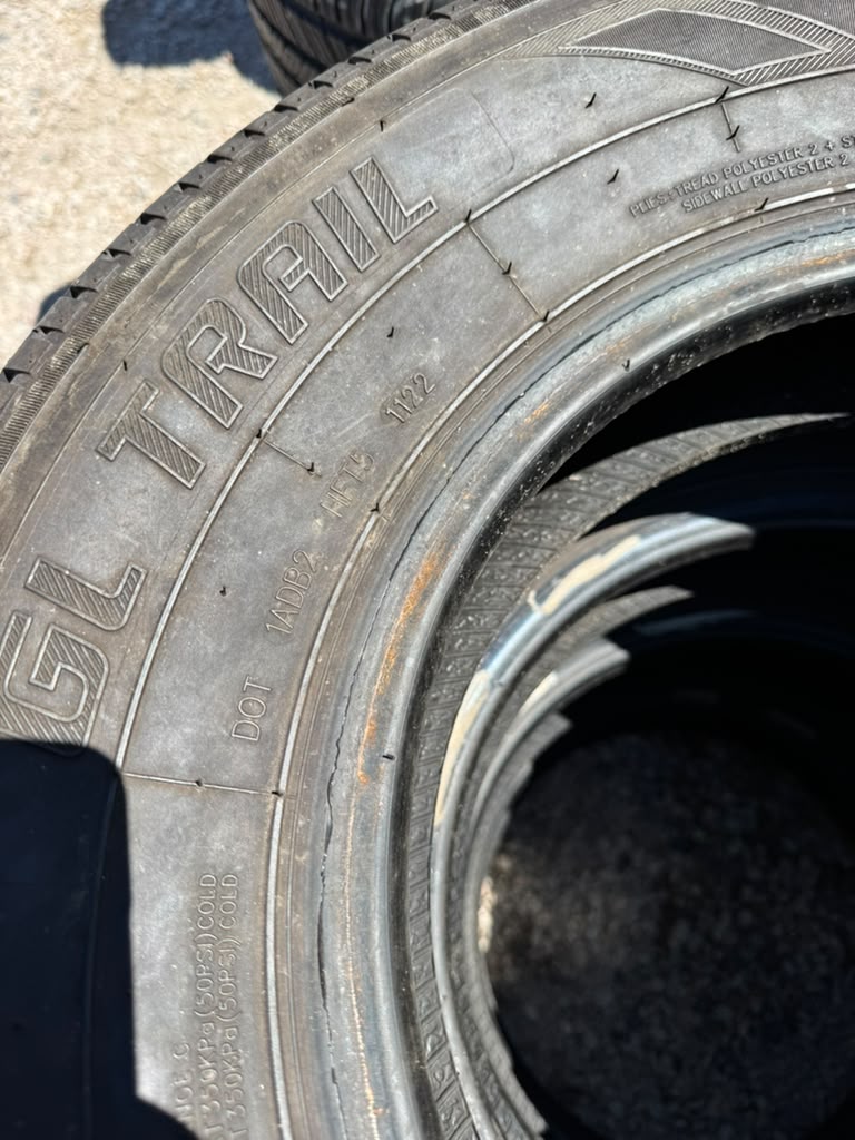 ST205/75R14 Set (4 Used Tires) Gallant GL Trail