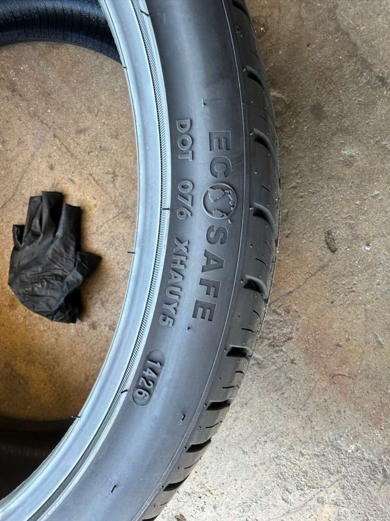 265/30R19 Set (4 Brand New Tires!!) Advanta HPZ-02