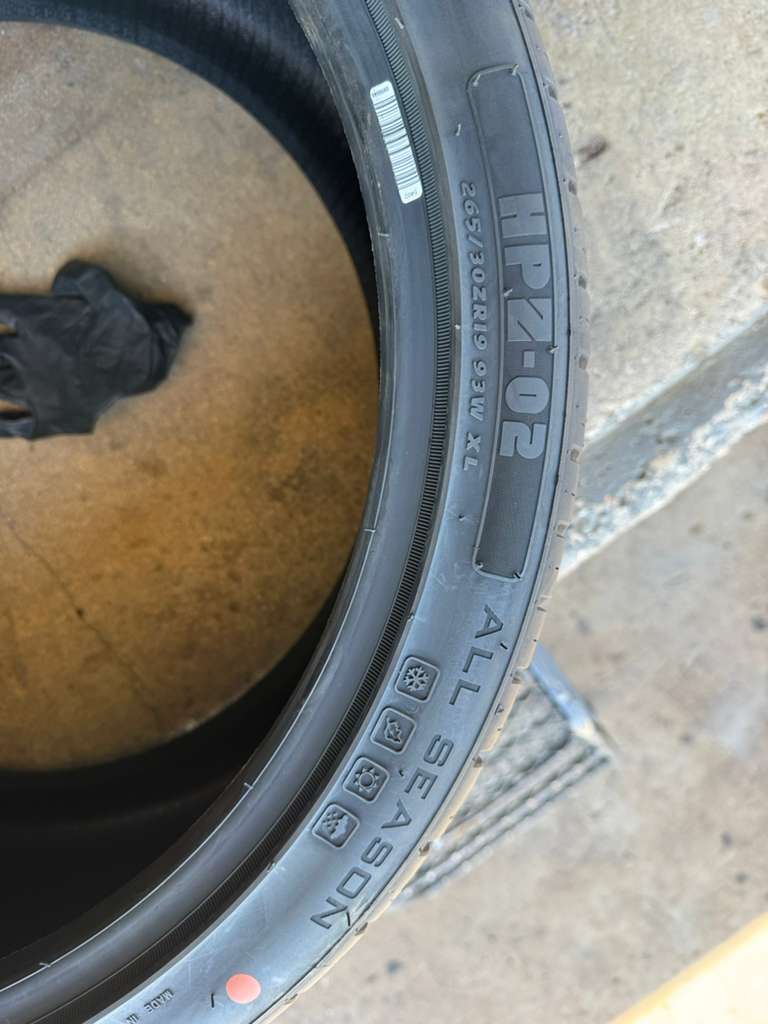265/30R19 Set (4 Brand New Tires!!) Advanta HPZ-02