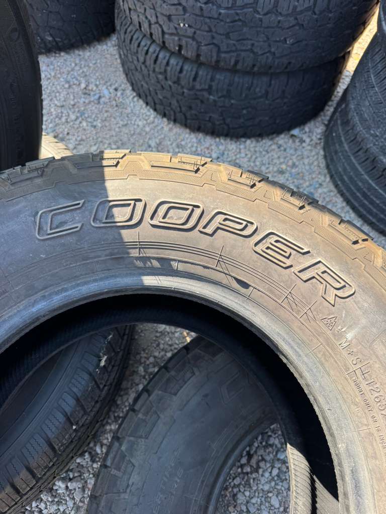LT265/75R16 Pair (2 Used Tires) Cooper Discoverer AT3