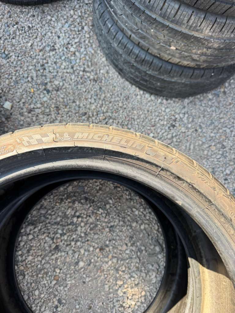 245/35ZR20 Pair (2 Used Tires) Michelin Pilot Super Sport