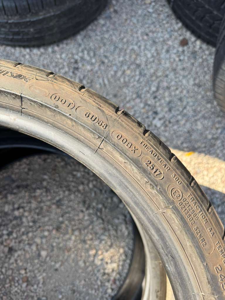 245/35ZR20 Pair (2 Used Tires) Michelin Pilot Super Sport