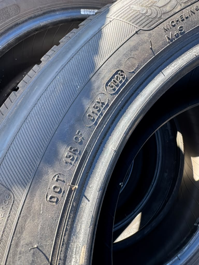 255/55R20 Set (4 Used Tires) Michelin Defender LTX M/S