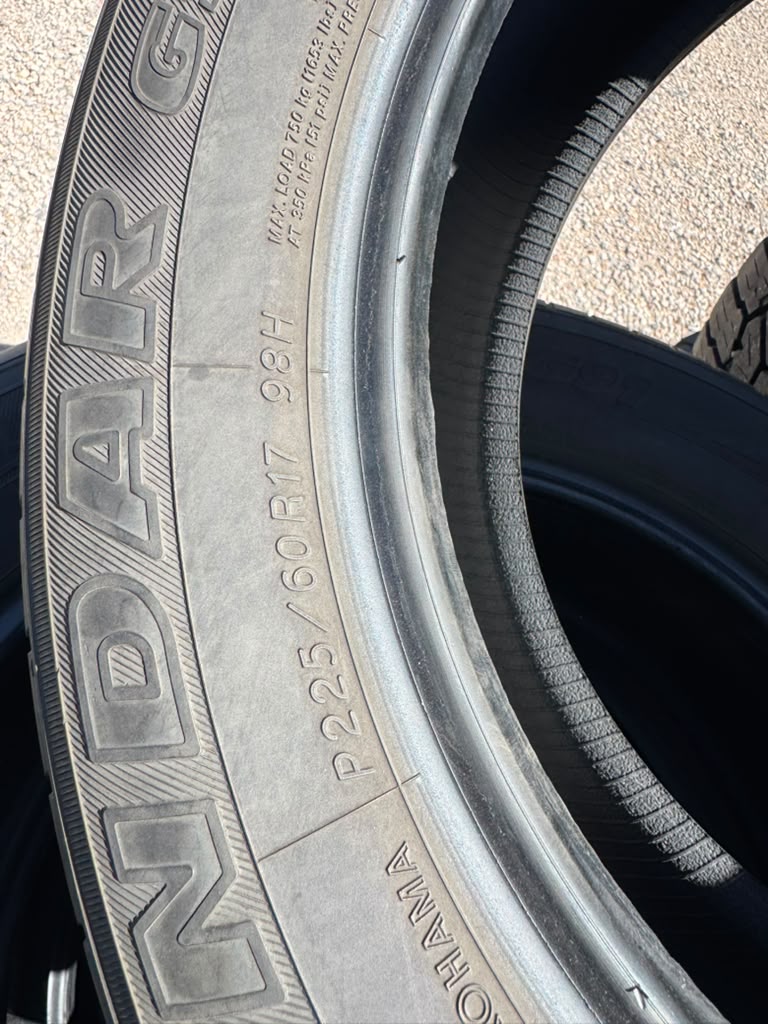 225/60R17 Set (4 Used Tires) Yokohama Geolandar G91