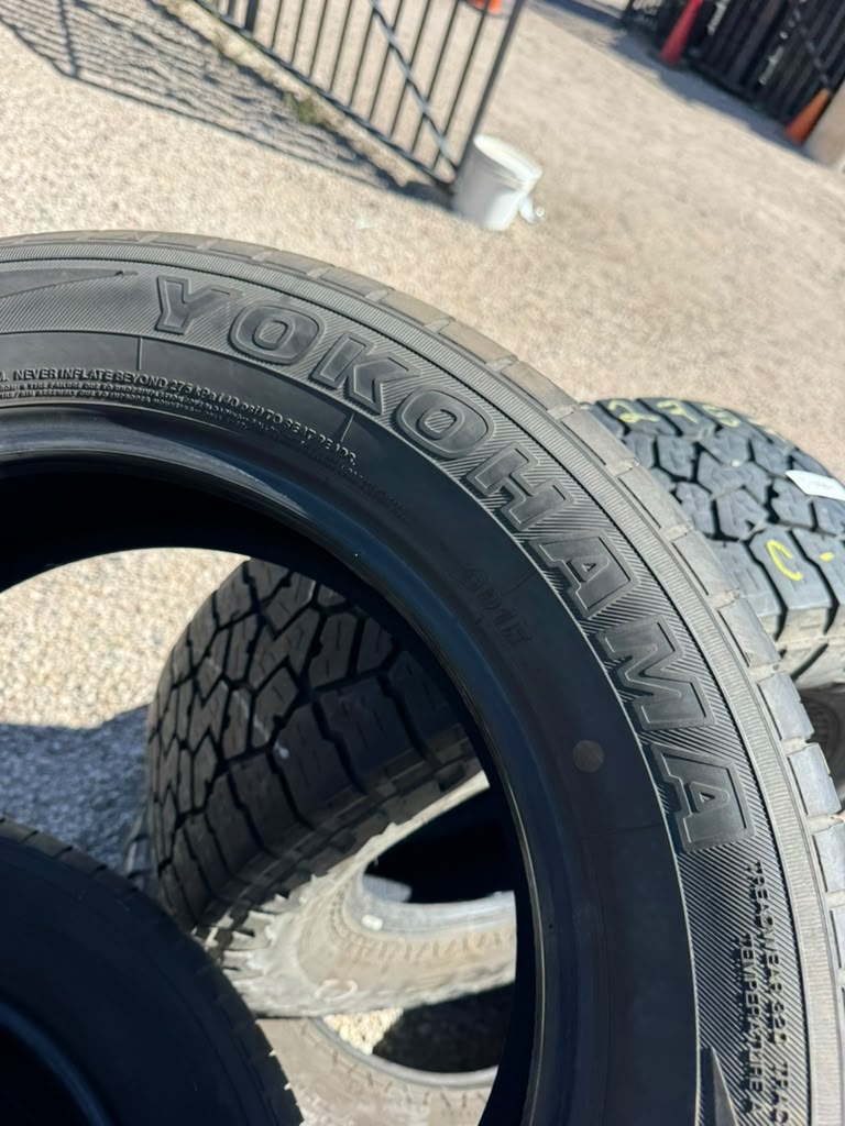 225/60R17 Set (4 Used Tires) Yokohama Geolandar G91